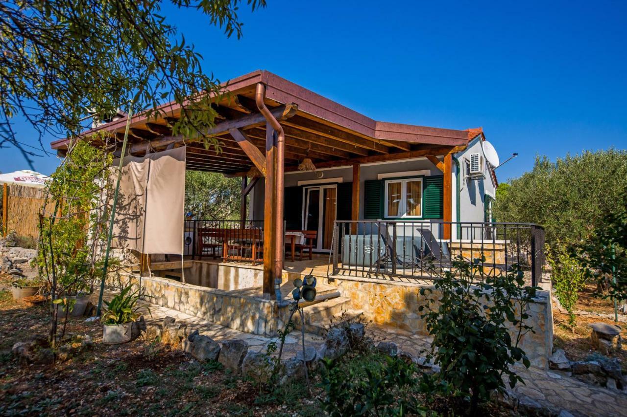 Ferienwohnung Mare&Karlo Drvenik Mali Exterior foto